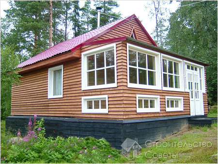 Большая веранда дачного дома