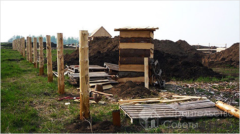 Деревянные столбы для забора