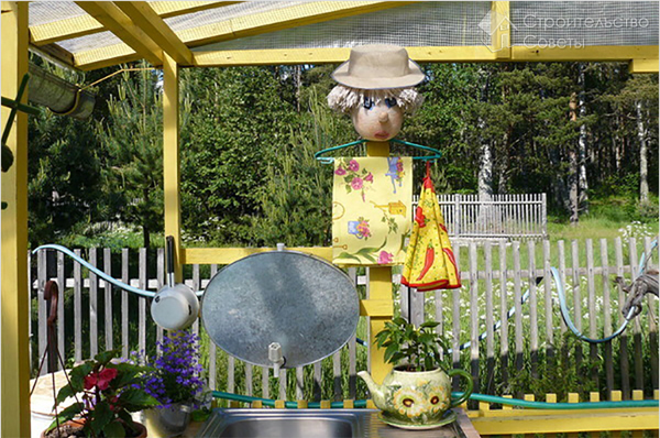 Идея дачного умывальника