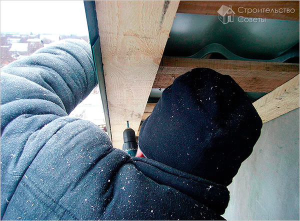 Изготовление каркаса под обрешетку карниза