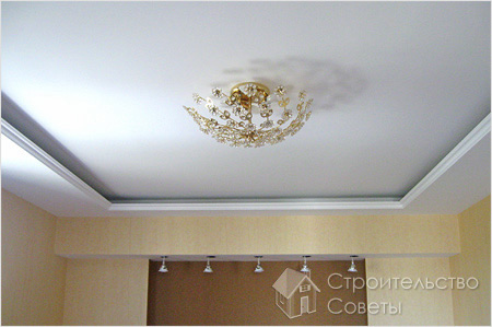 Красивый ровный потолок из гипсокартона