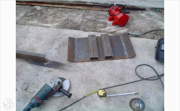 Лист со швеллером