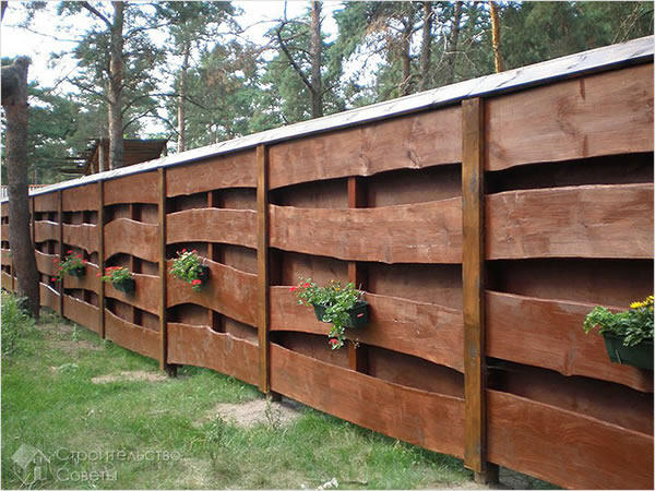 Расположение досок на заборе