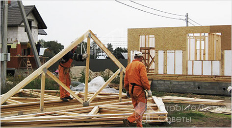 Сборка стропильной системы