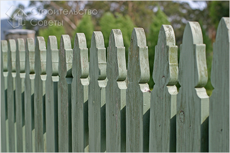 Сохранение забора из дерева