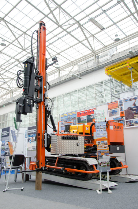 Сваебойная техника GAYK