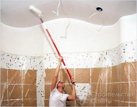 Технология покраски потолка