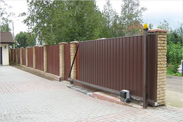 Установка откатных ворот своими руками