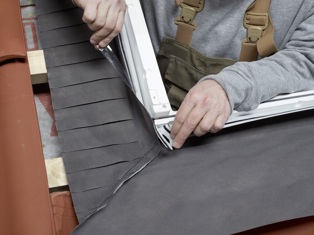 Установка гидроизоляционного фартука