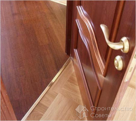 Выбираем межкомнатную деревянную дверь