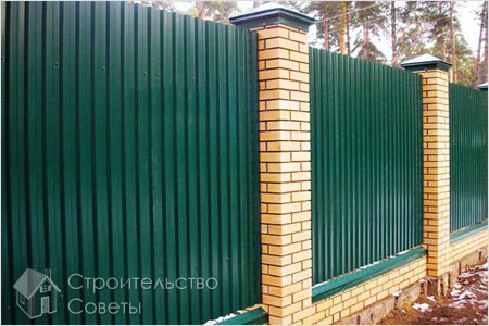 Забор из профнастила своими руками